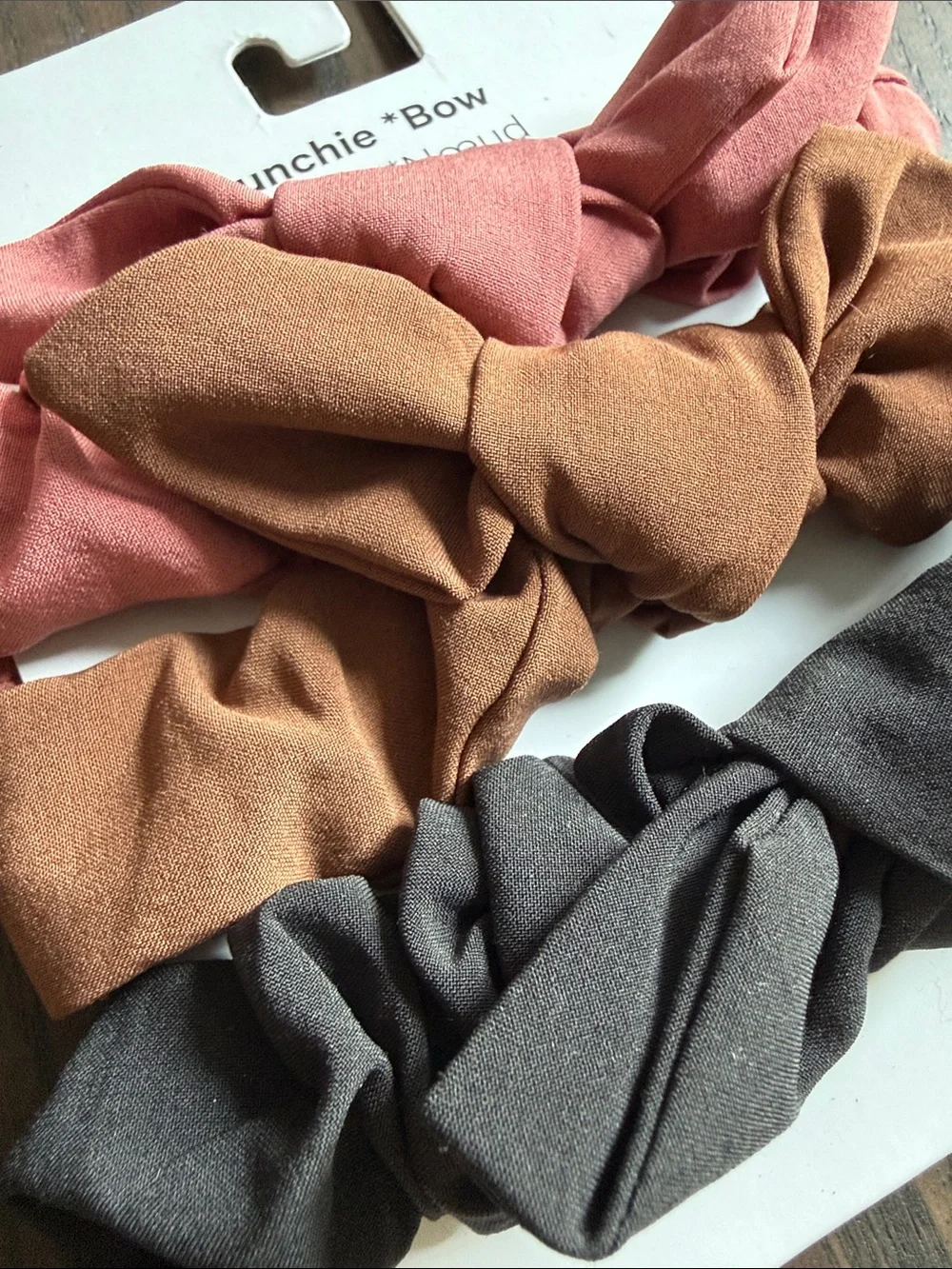 lululemon athletica Uplifting Scrunchie Bow 3-Pack - Rose, Brown, Black
